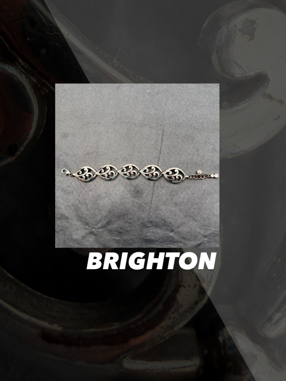 GUC Brighton Scroll Bracelet
